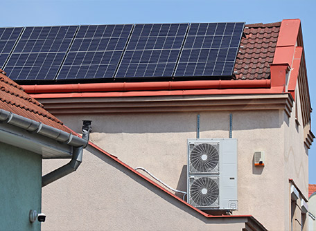 Combien de panneaux solaires pour alimenter sa climatisation ?